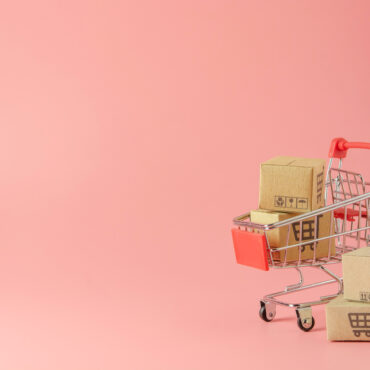 Shopping,Concept,:,Cartons,Or,Paper,Boxes,In,Red,Shopping